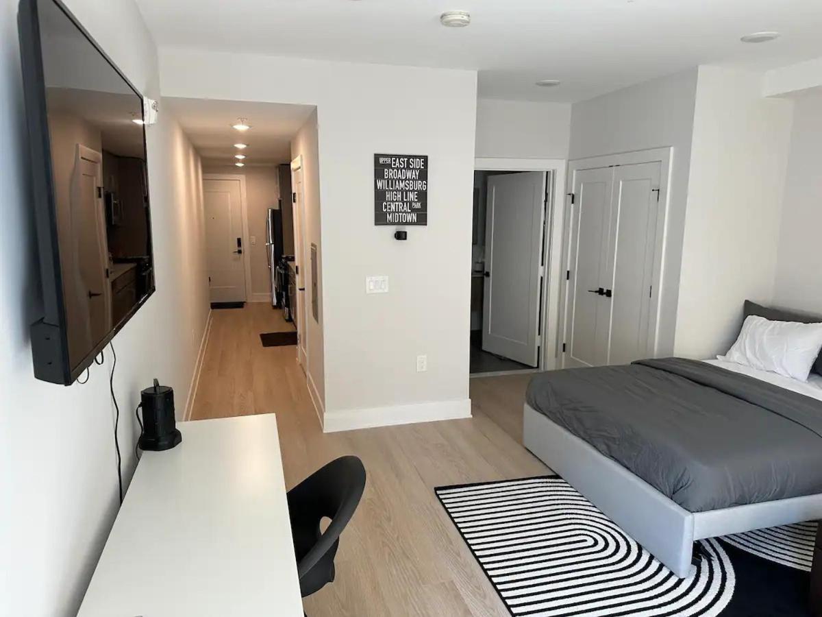 Luxury Stay For Nyc Visit Jersey City 7 Min Walk Nyc Train Station Buitenkant foto